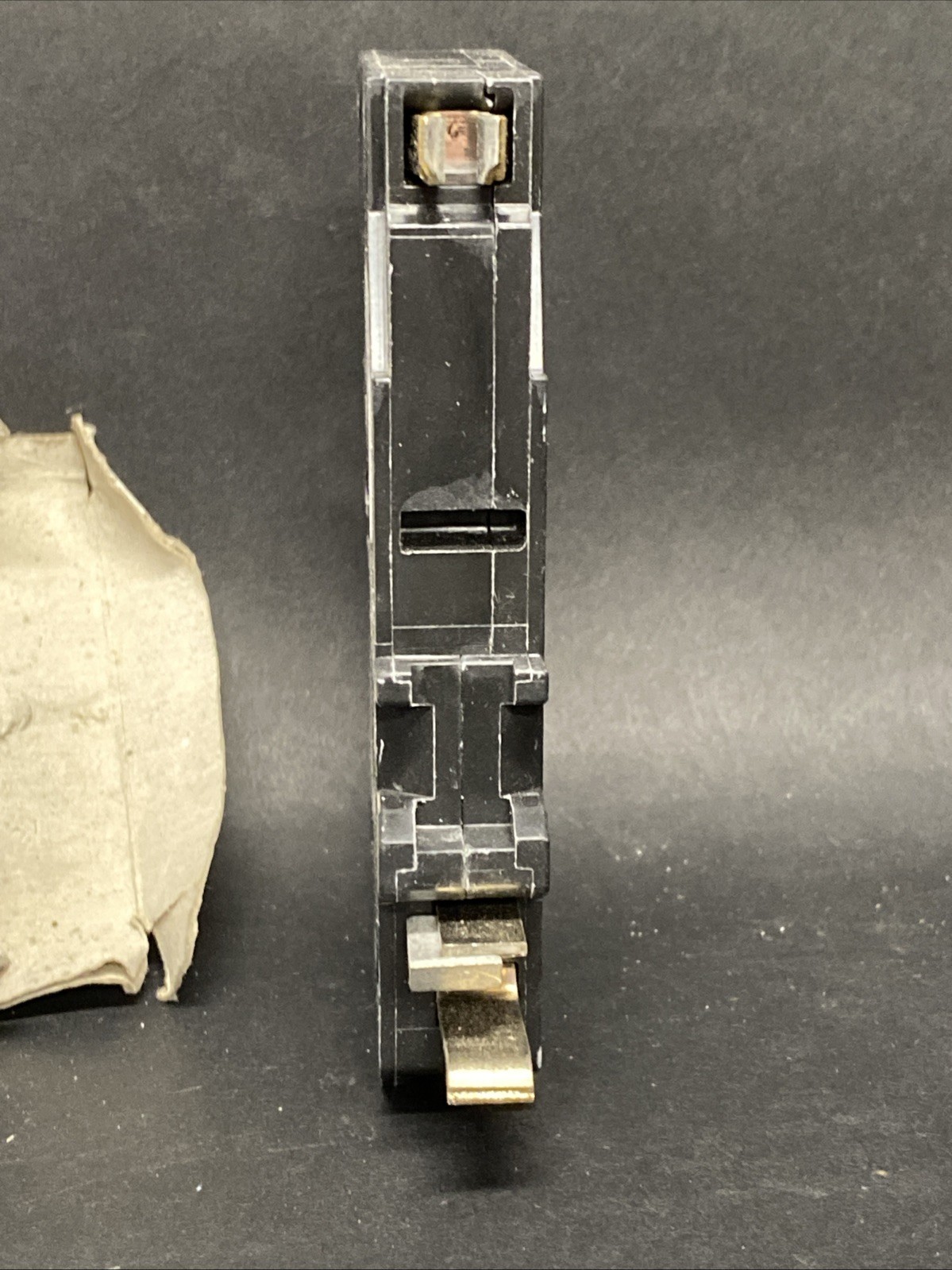 Eaton CHFCAF115PN 15A Plug-On Neutral Circuit Breaker Open Box YM