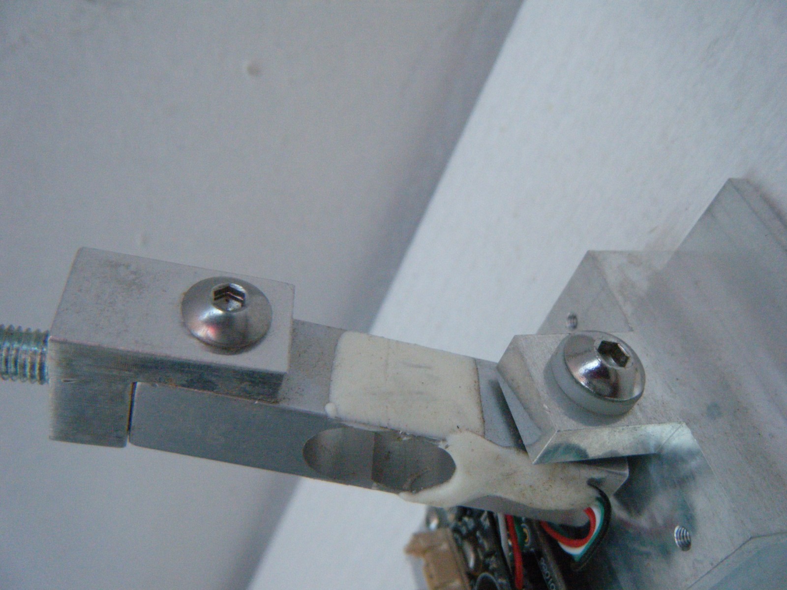 2 Long rods, Mini PC boards wired to 20kg Load Cell Weight Sensors. Unknown use