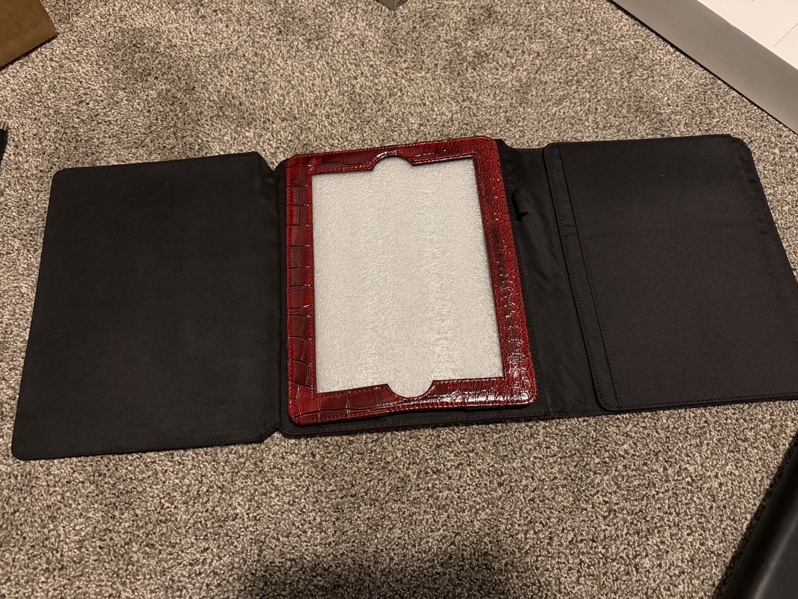 Mead Cambridge Business Notebook & iPad Case Black Simulated Leather 67128 Red