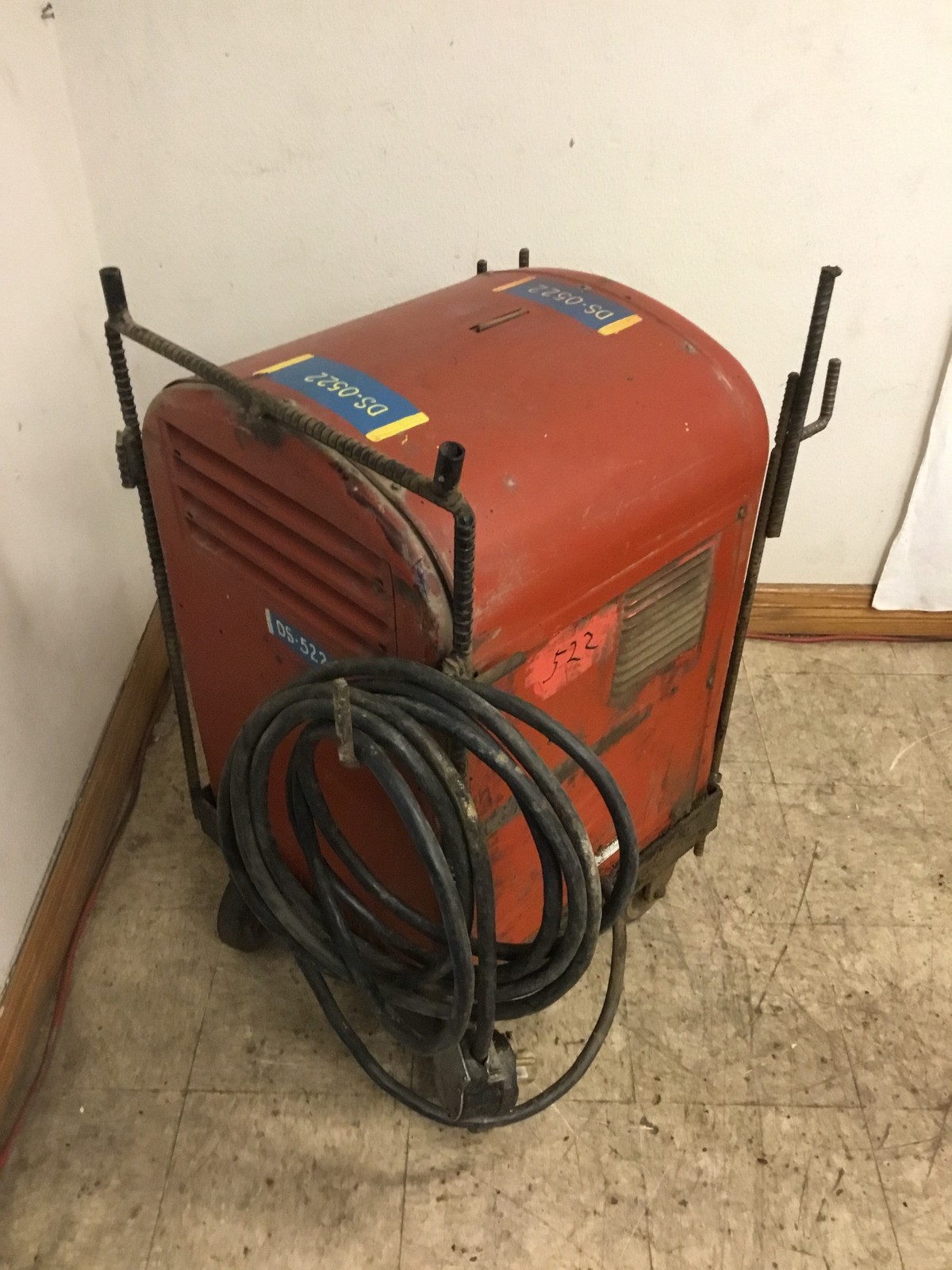 Lincoln Electric 250-250 IDEALARC 250 Arc Welder 230V/460V 30A NEMA 14-60P Plug