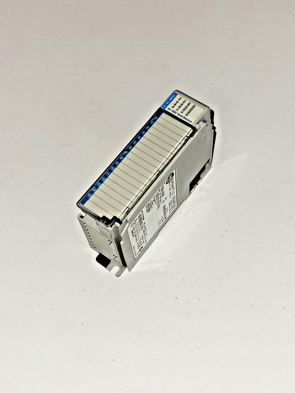 Allen Bradley 1769-IQ16 SERIES A 16 POINT INPUT MODULE 1769IQ16