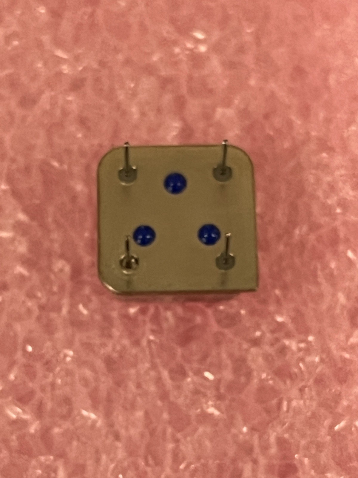 ECS-2100-240 24Mhz 24.000MHZ OSCILLATOR XO 4-PIN METAL DIP ECS (LOT OF 2)