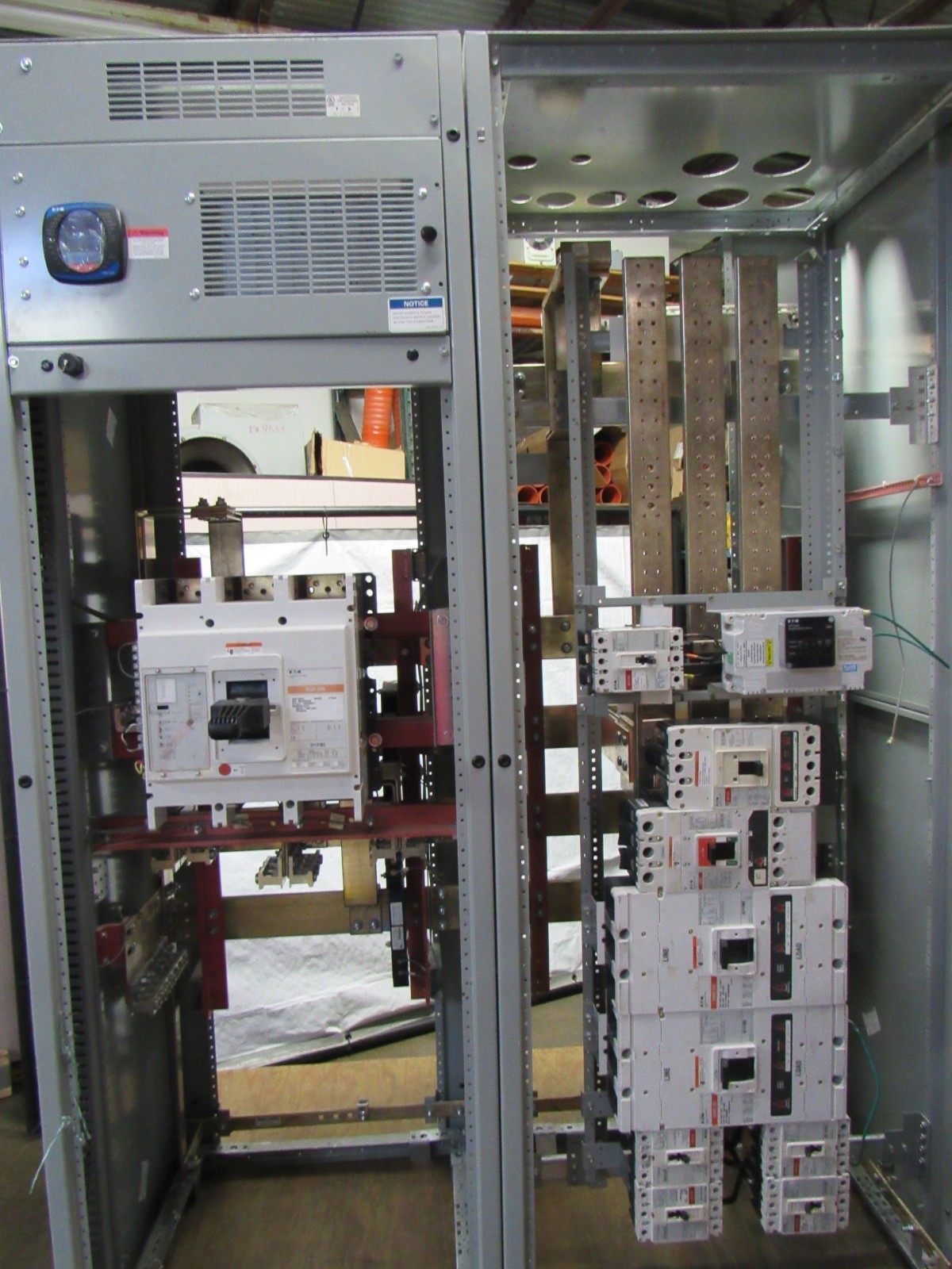 Eaton Pow-R-Line SCS0552159 Switch Gear Board 480/277V 3Ph W/ 2500 A Amp Main