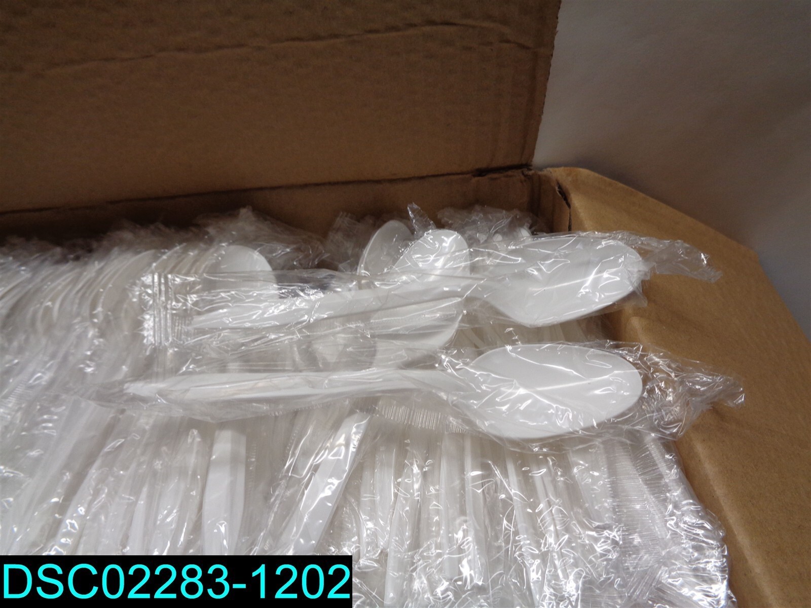 QTY=1,000:Prime Source Medium-Weight Wrapped White Teaspoon