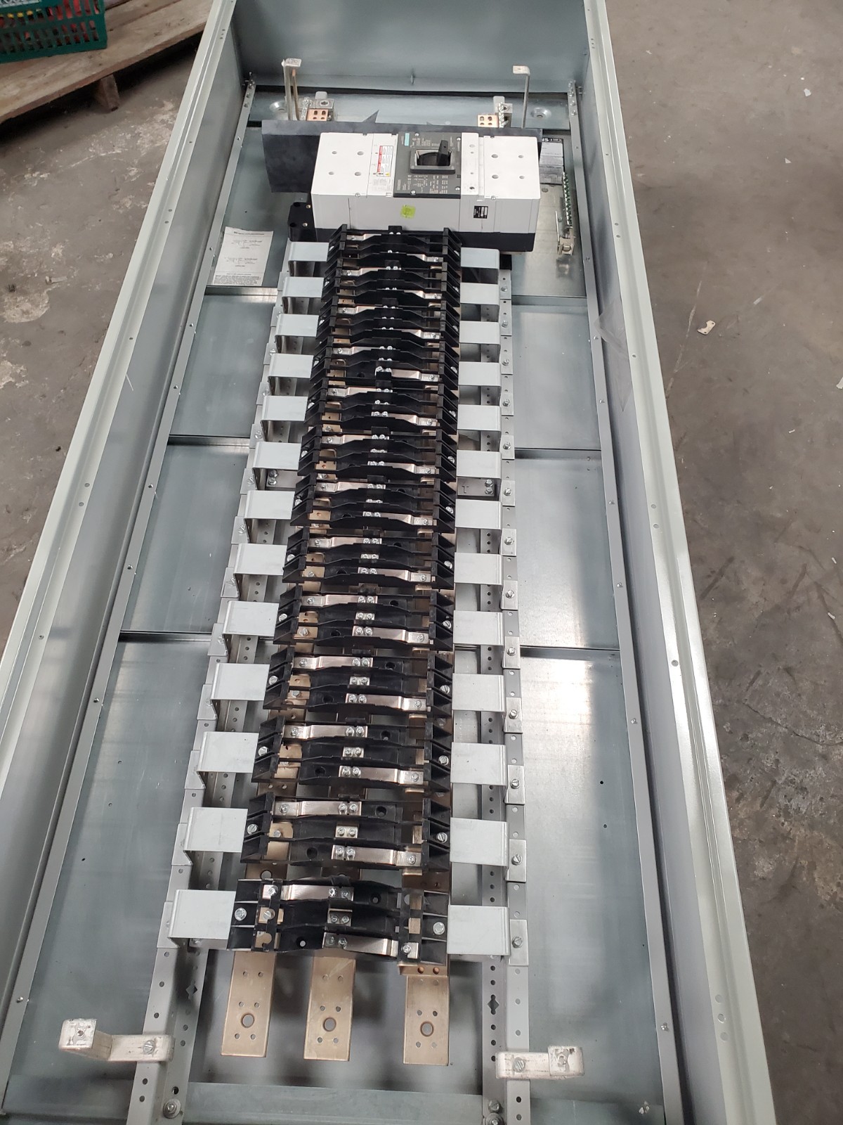 800A 208Y/120V, 3PH Siemens Panelboard, Cat No. P4C90M1800ETS,