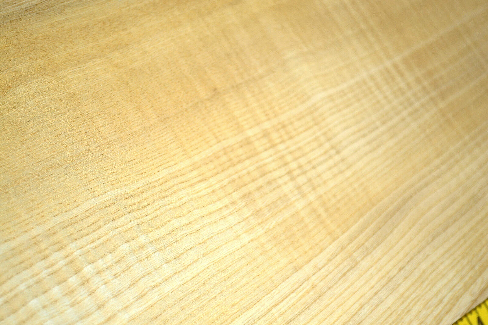 Japanese Sen Raw Wood Veneer Sheets 7.5 x 32 inches 1/42nd 4711-8