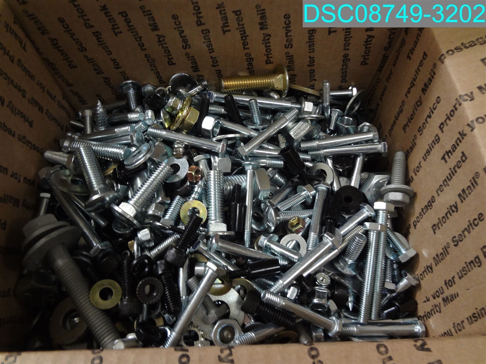 42 lbs: MIXED LOT OF BOLTS, NUTS, WASHERS & LOCK WASHERS, many types and styles