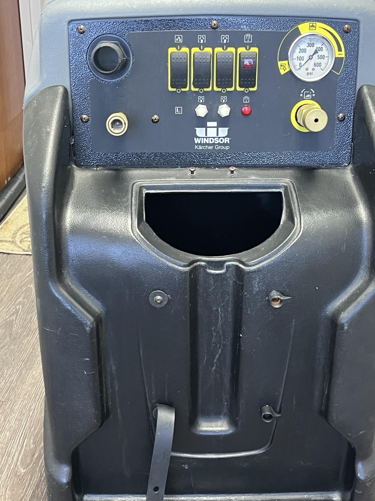 Karcher Windsor Dominator