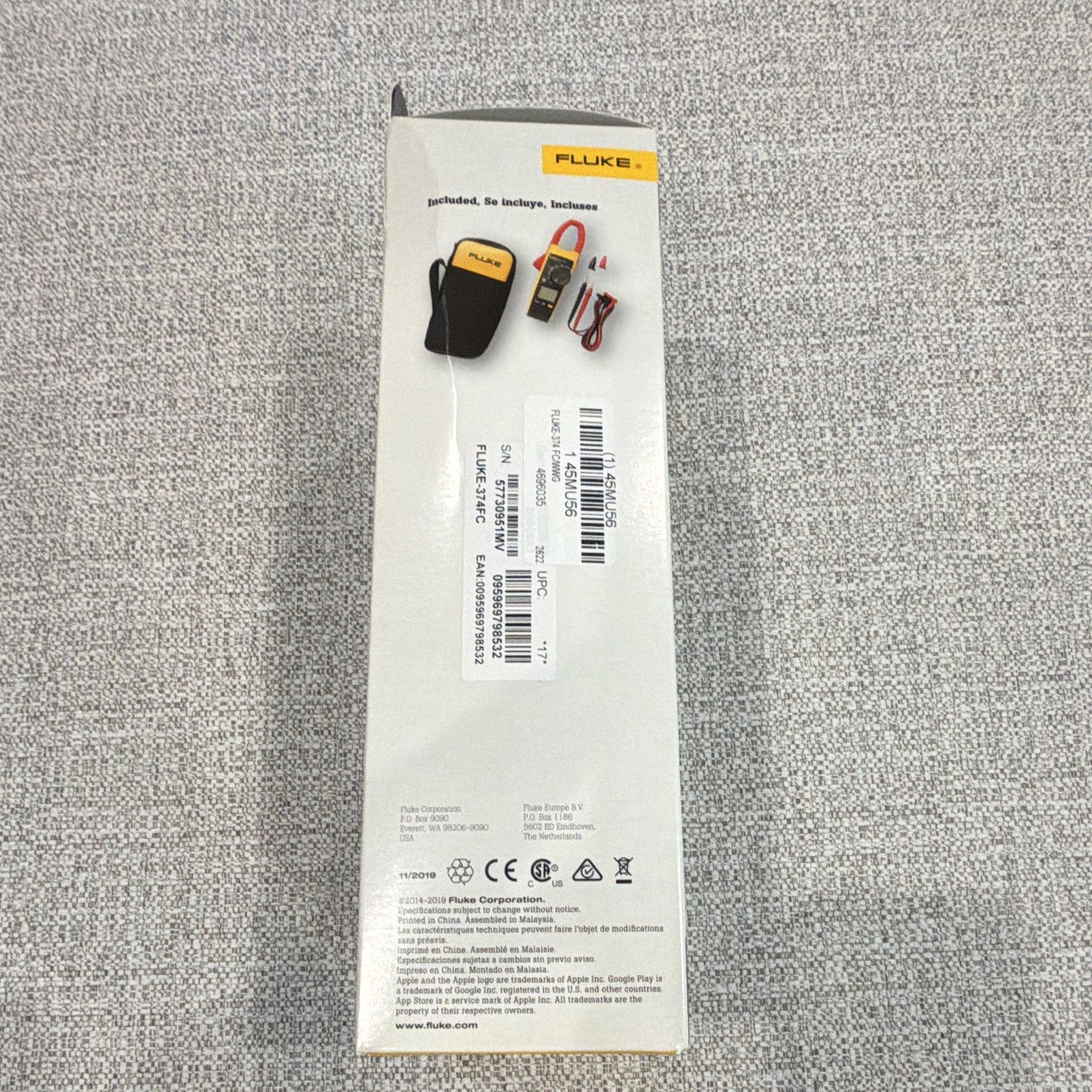 Fluke 374 FC Wireless True-RMS AC/DC Clamp Meter CAT III 1000V 600A 6000