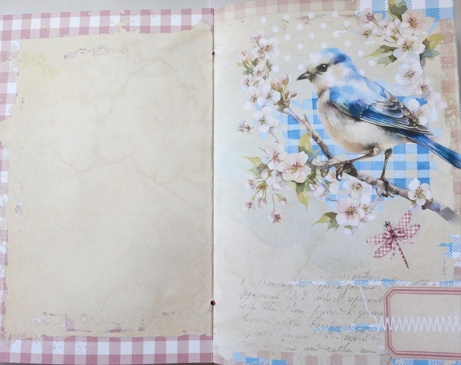 Junk Journal Booklet «COUNTRY GINGHAM» Farmhouse Cards, Pockets Ephemera 40Pg