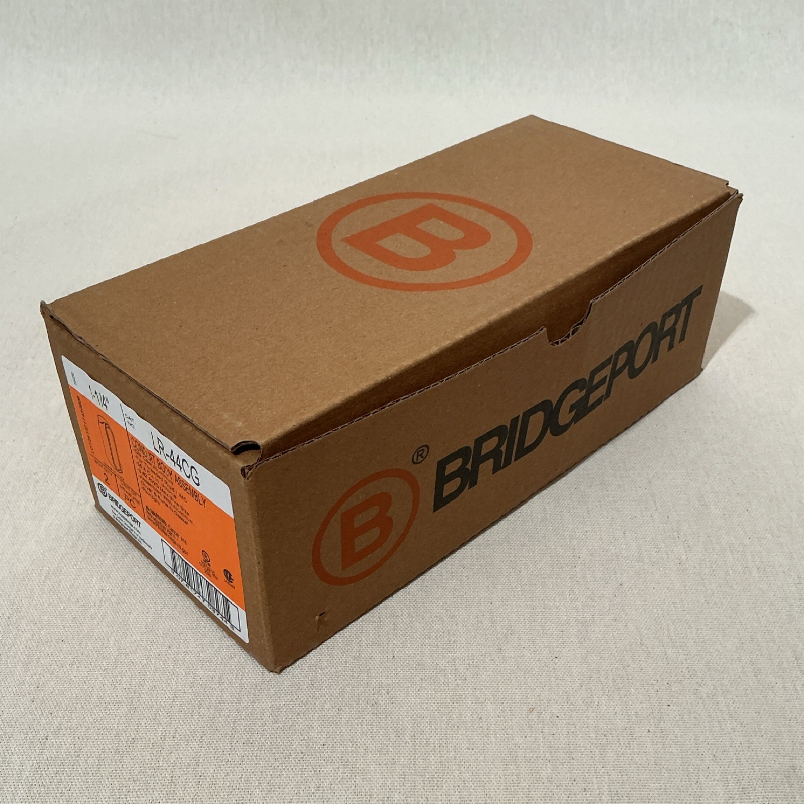 Bridgeport LR-44CG, 1-1/4”, Die Cast Aluminum, Conduit Body Assembly. Box of 2