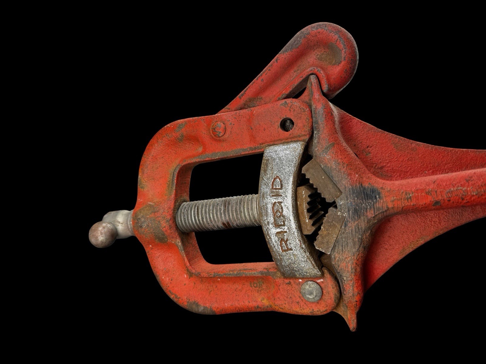 Ridgid No 39 Portable Pipe Vise 1/8″-2 1/2″ Clamp On 40125