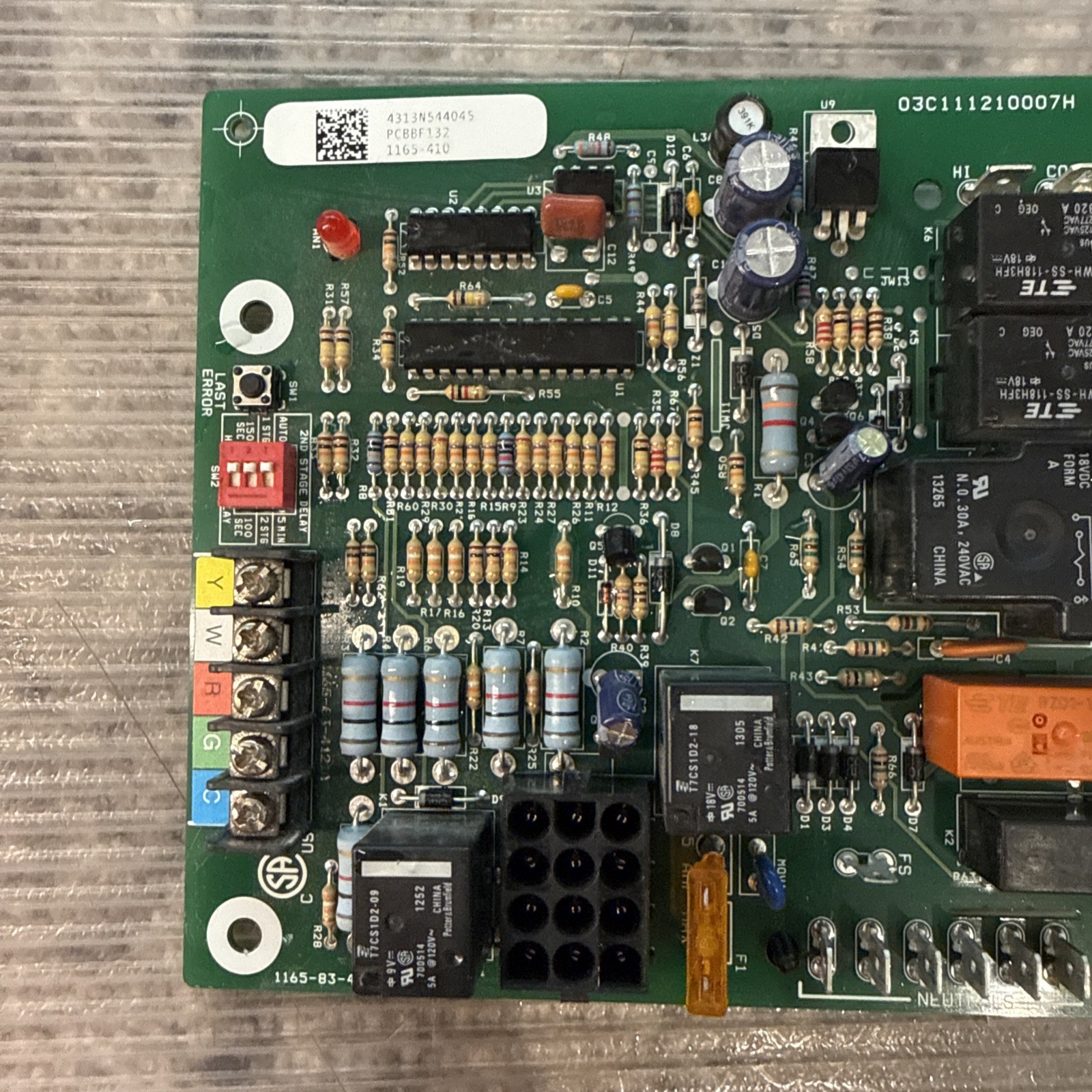 Goodman PCBBF132 OEM Furnace Control Circuit Board 1165-410