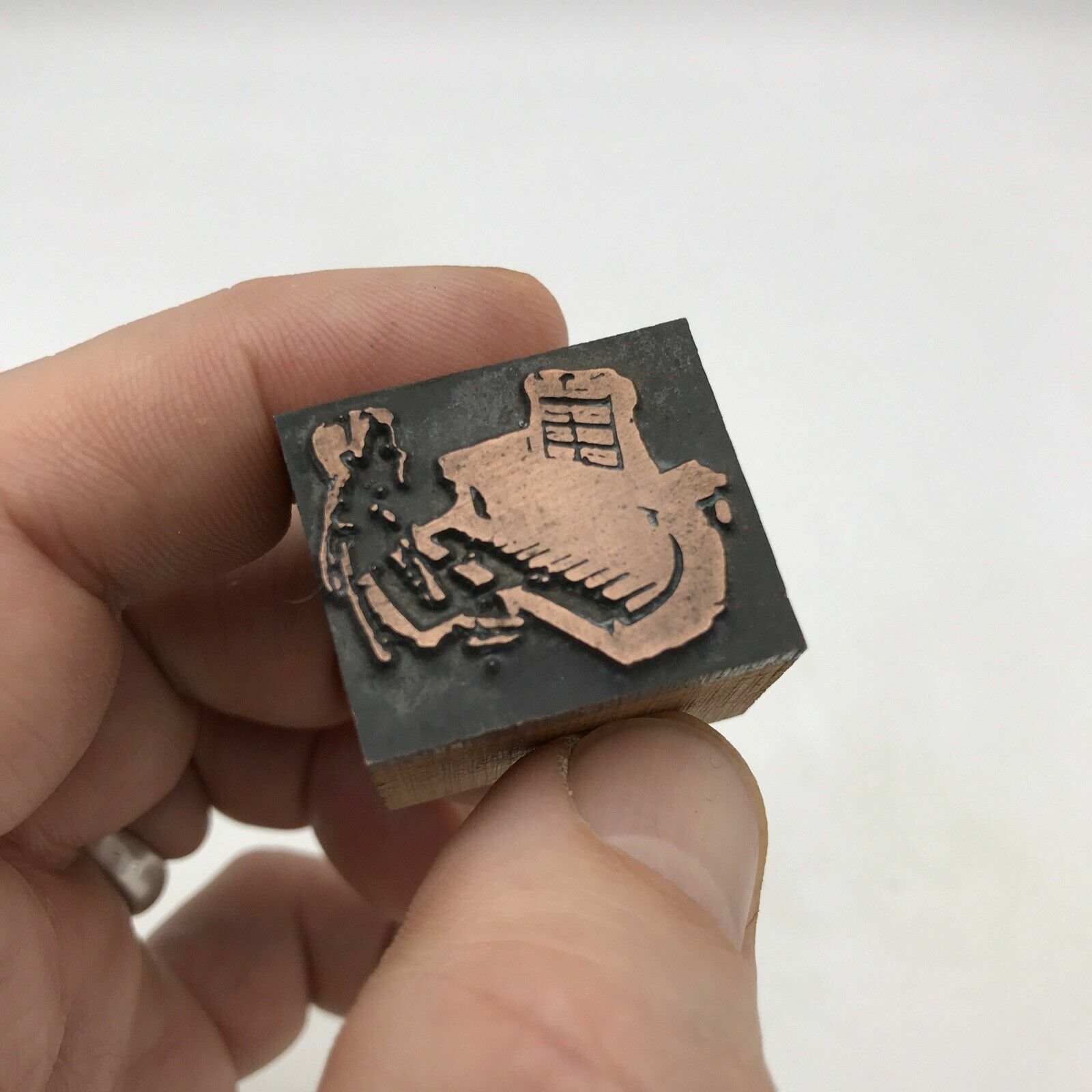 VINTAGE PRINTING LETTERPRESS PRINTERS BLOCK CUT Man Playing Piano Silhouette