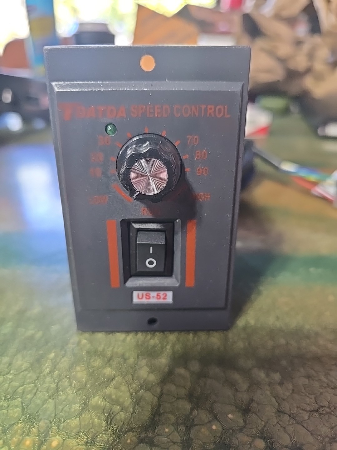 AC 110V 120W Gear Motor Speed Controller Reversible Regulator Switch 6Pin CW/CCW