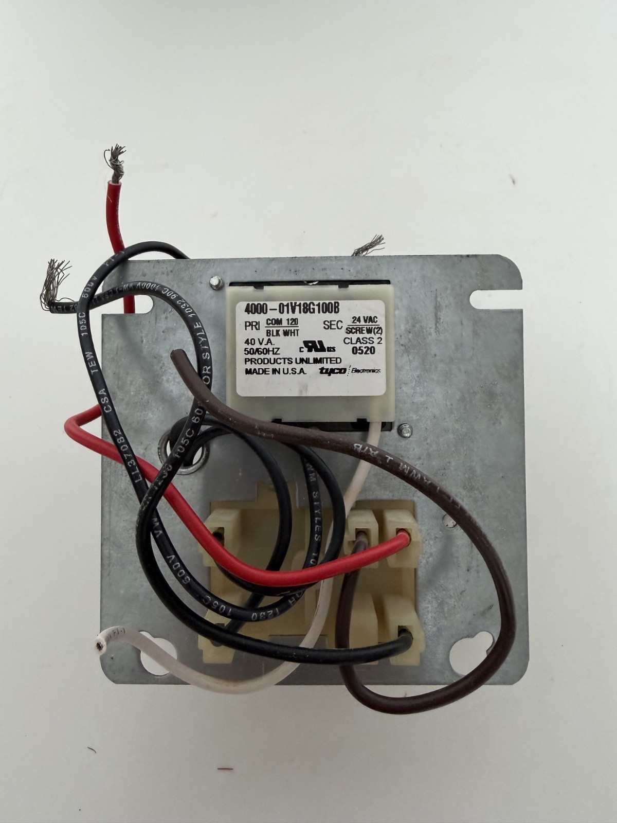 HONEYWELL R8239 A 1052 TYCO TRADELINE FAN CENTER NEW