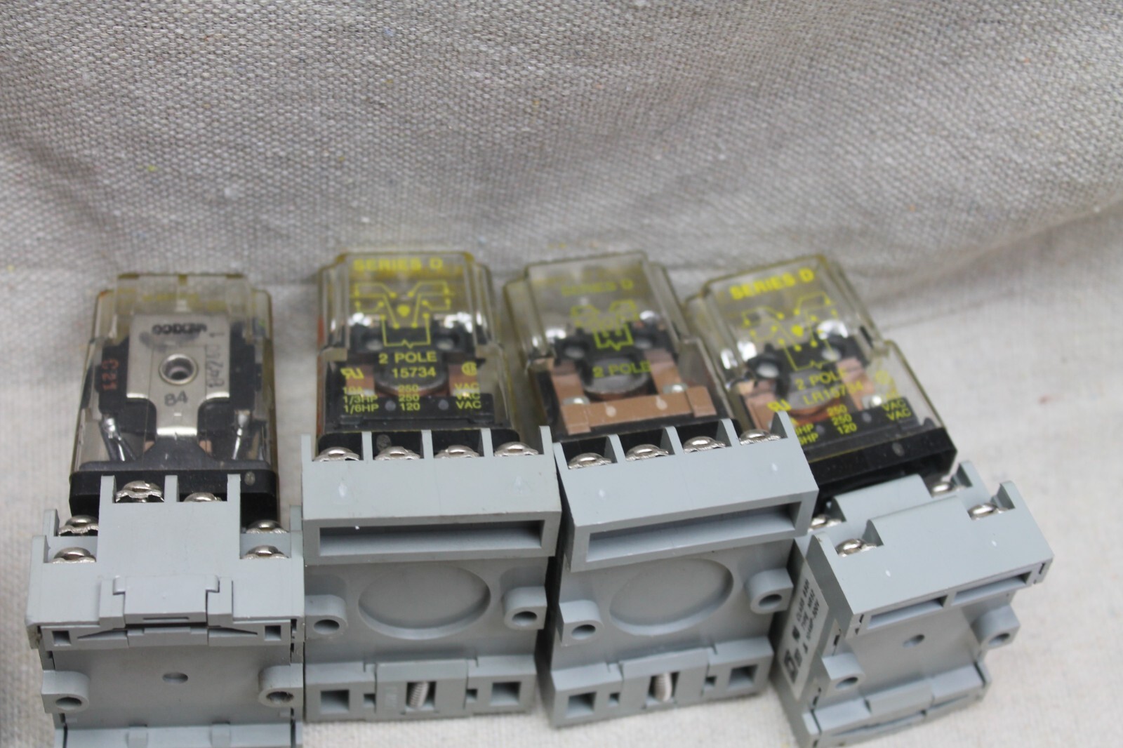 Lot of Electrical Parts Square D Socket Relay Contacts KP12P14V14 KP13P14V14 ++