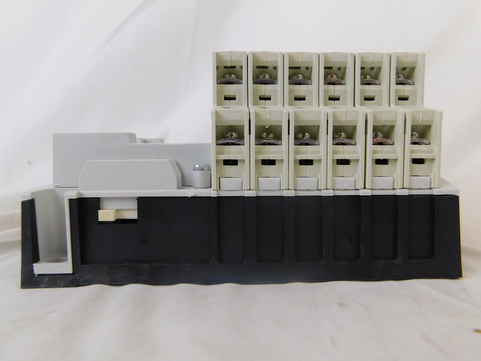GE CR463LD0AJA 12P 120V Coil 30A Electrically Held Lighting Contactor