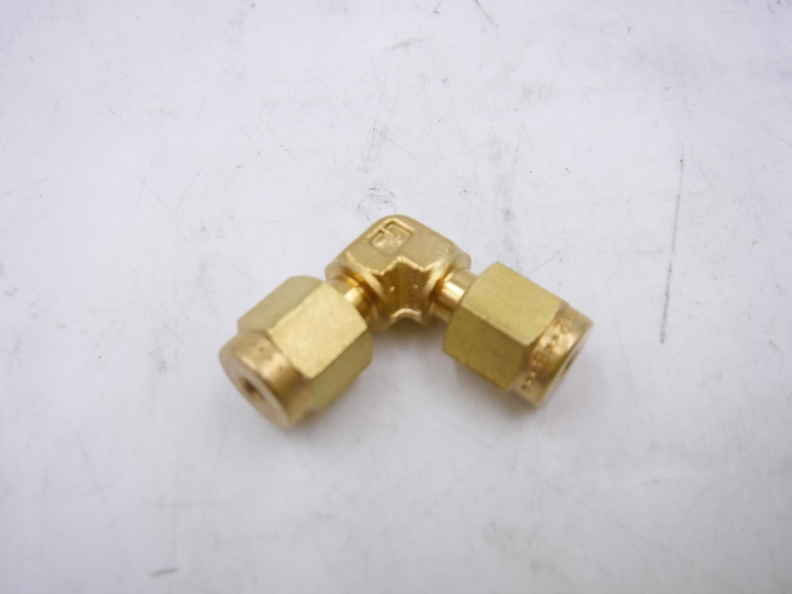Set Of 7 Parker 2-2 EBZ-B CPI Union Elbow Brass
