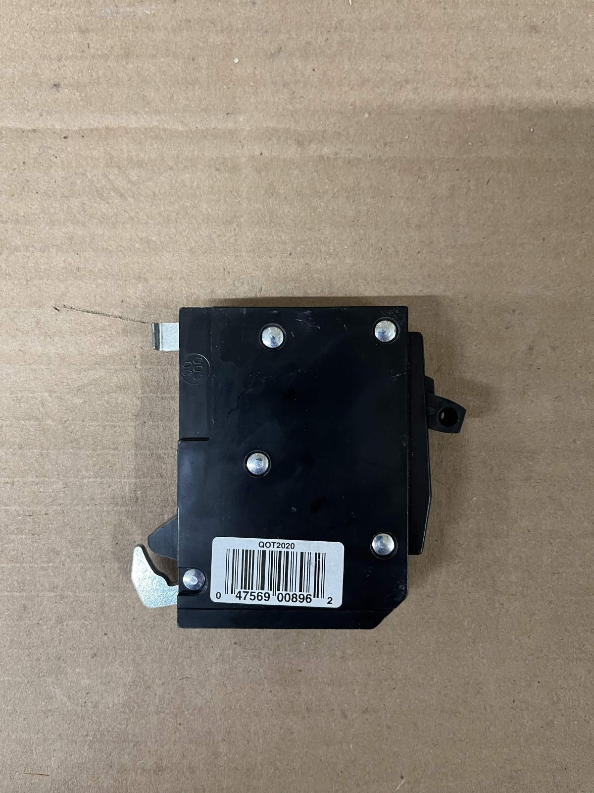 Square D QOT2020 2 Pole 20 Amp Tandem QOT Circuit Breaker Tested 20a Twin