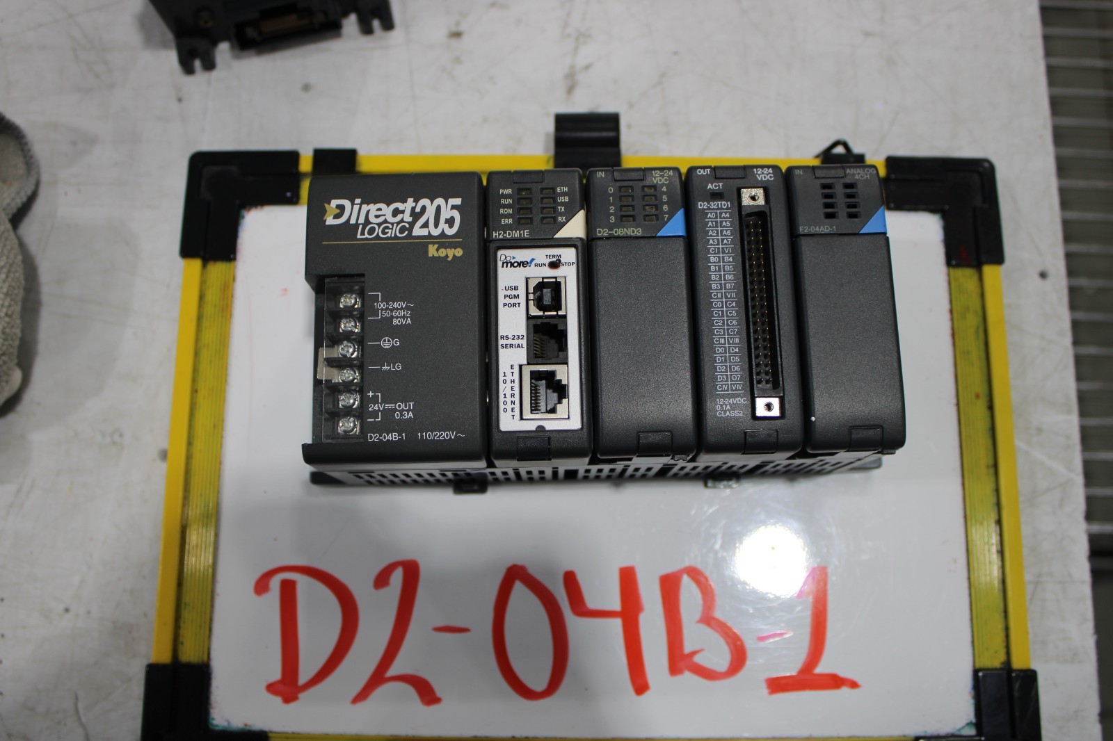 AutomationDirect D2-04B1 (NO BOX)