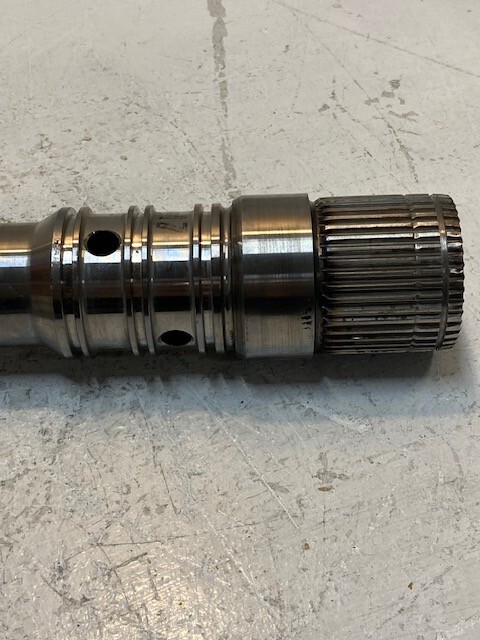 Input Shaft 18-1/2″ Long 52mm OD End 41 Teeth 20mm ID 30mm OD End 33 Teeth