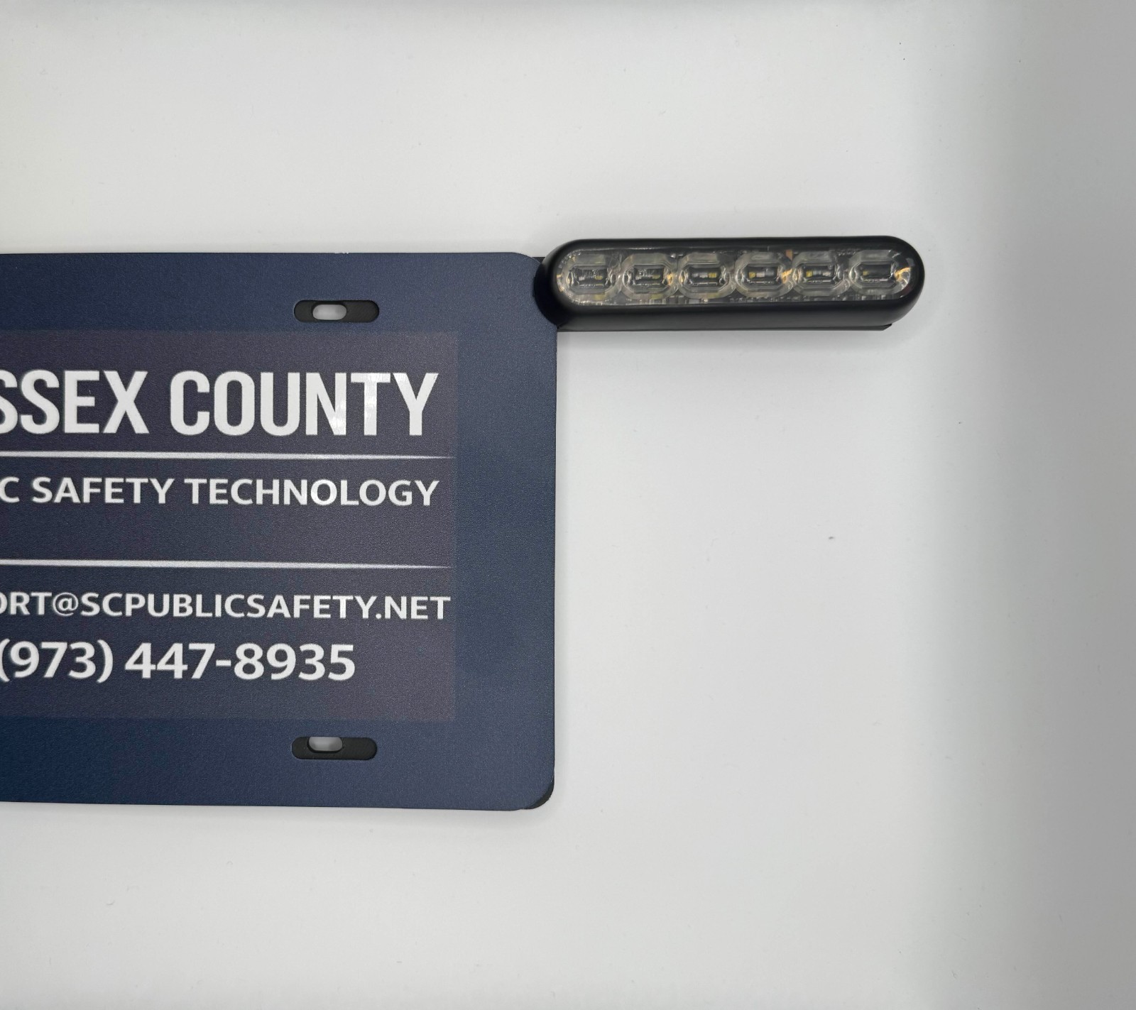 SoundOff Signal mPower 4″ Horizontal License Plate Bracket