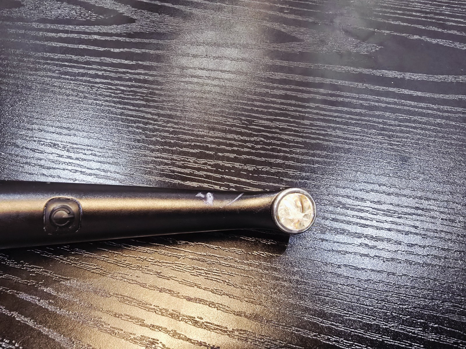 2020 Ultradent VALO Grand Cordless MISSING PARTS – POWERS UP.