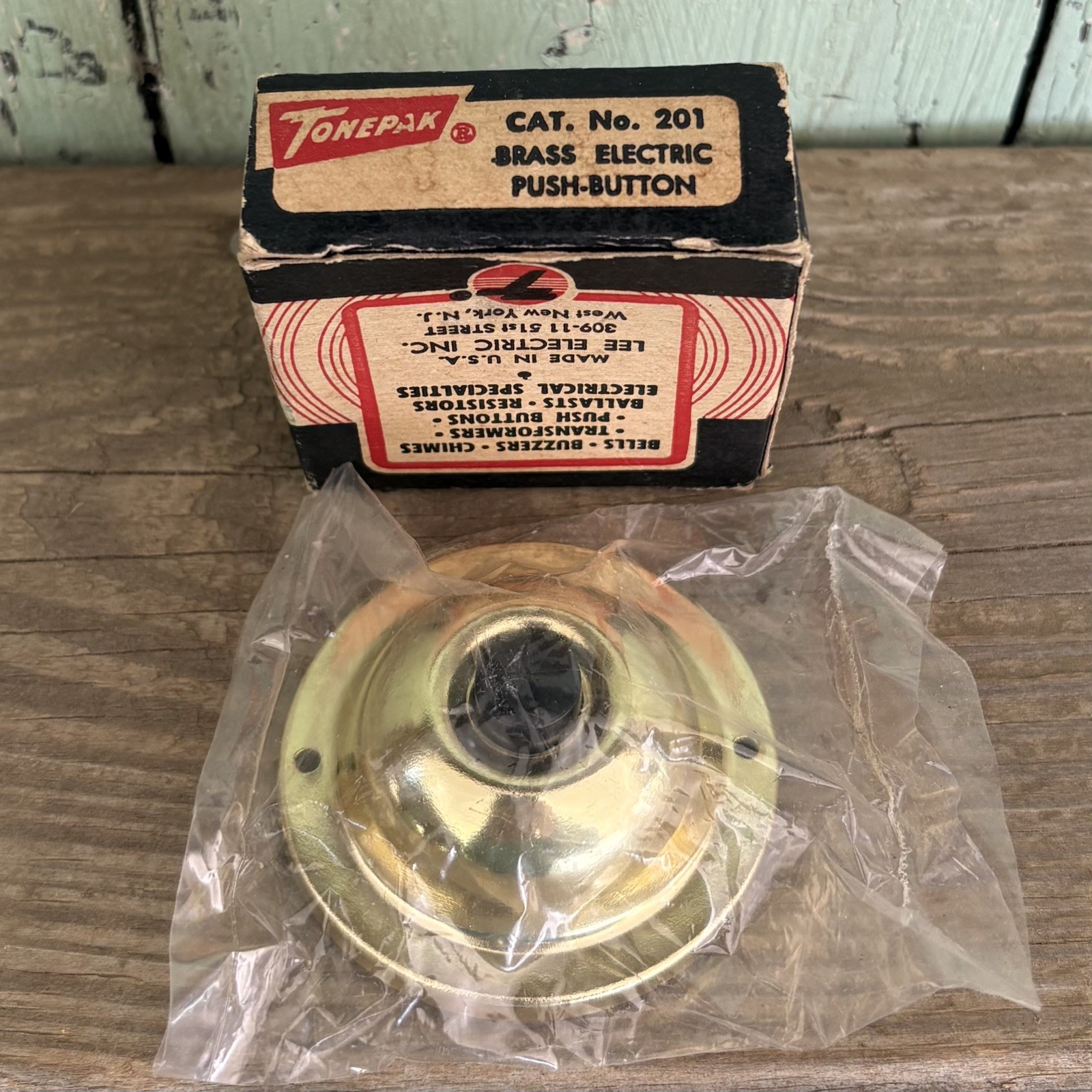 Lot of 4 Electrical Signaling Devices Tonepak, Edwards, unbranded, new old stock