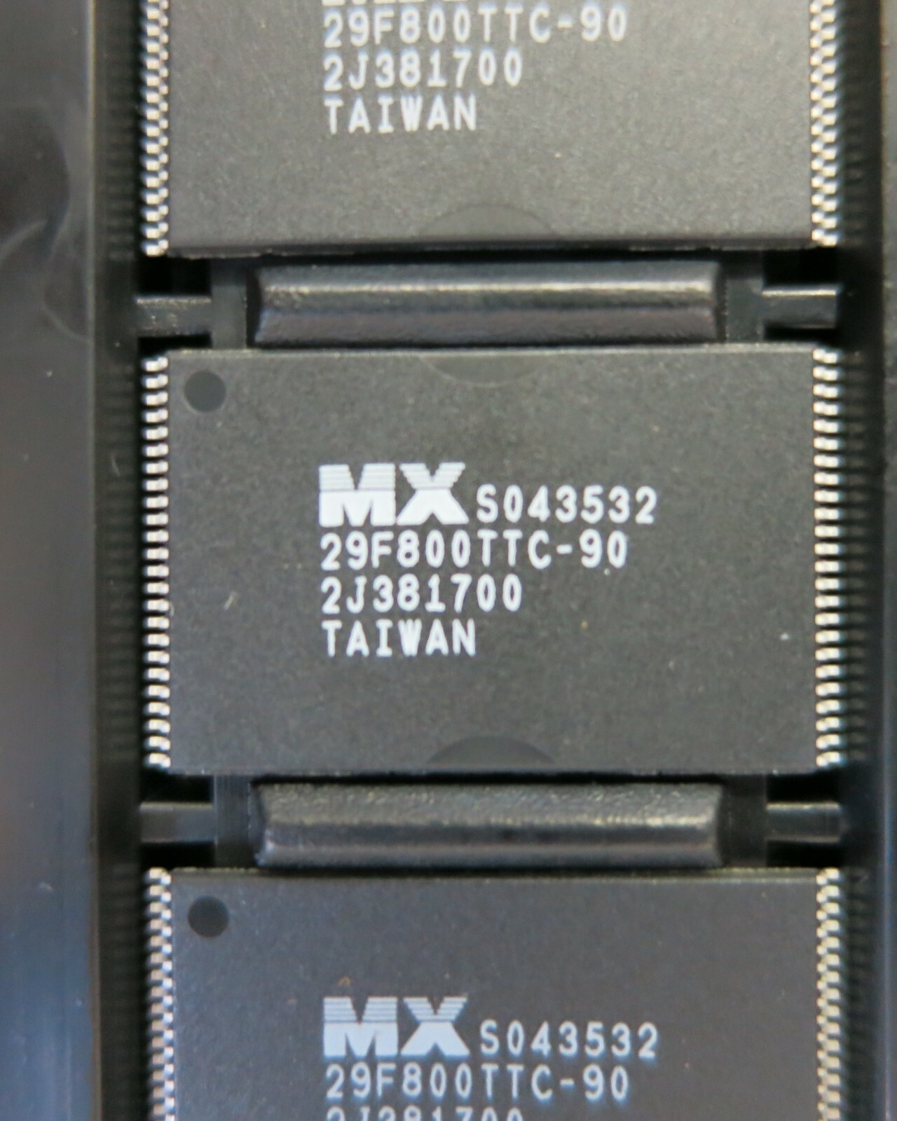 BRAND NEW 5 PCS OF MACRONIX MX29F800TTC-90 $19.95 ** US STOCK **