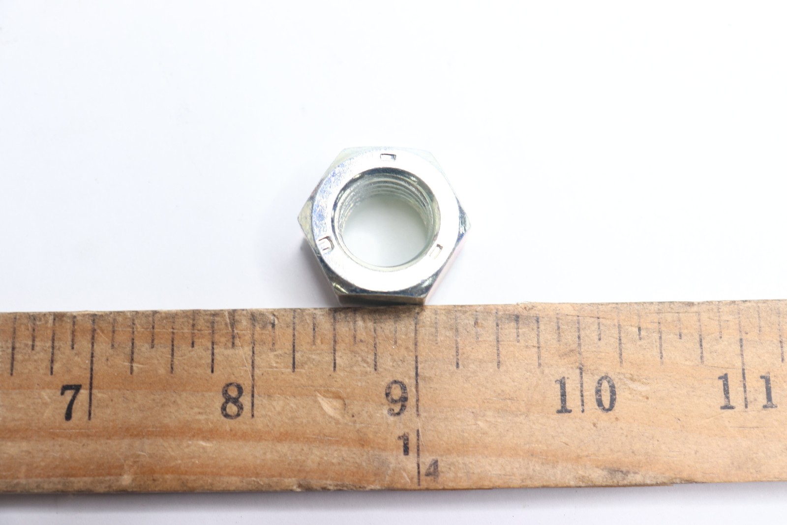 Hex Nut Grade 5 Clear Zinc Steel 5/8″-11 33006