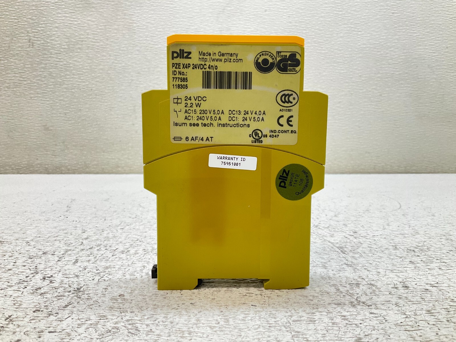 Pilz PZE X4P 24VDC 4n/o 24 VDC Safety Relay 777585 (TSC)