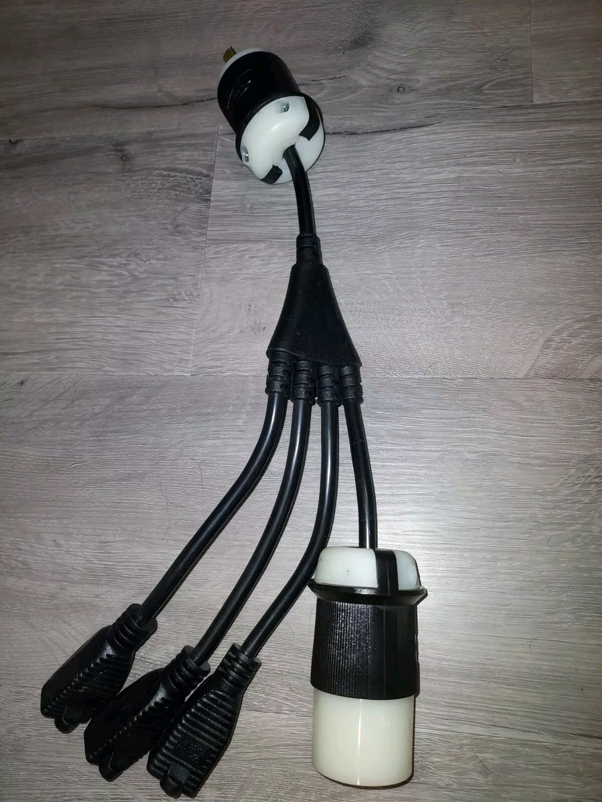 18 inch 1 to 4 Outlet Locomotive Refrigerator Adapter Splitter Cable Plug Cord