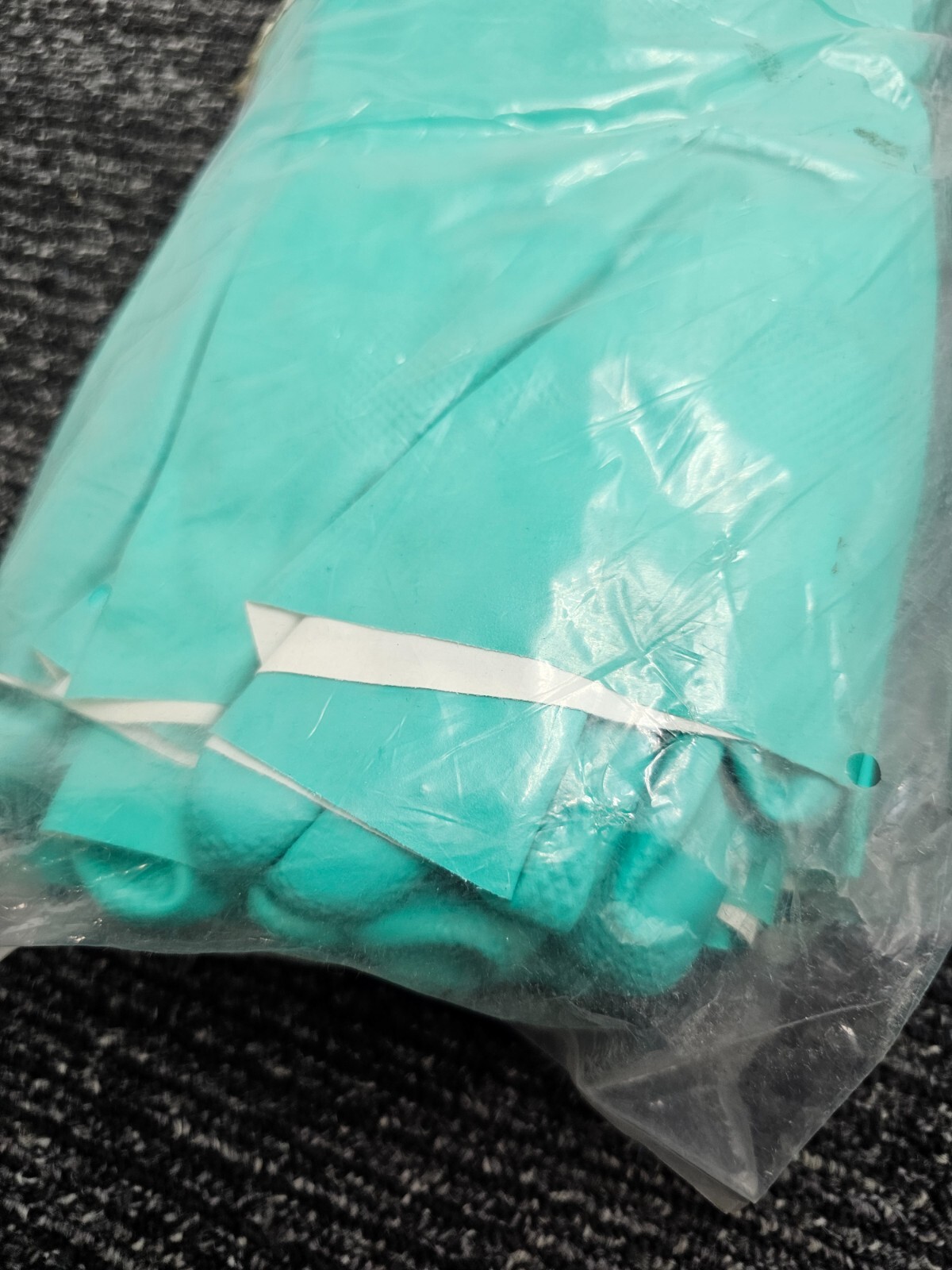 (QTY 12 Pairs) Cordova 4630XL Nitrile Flocklined Industrial Work Gloves XL