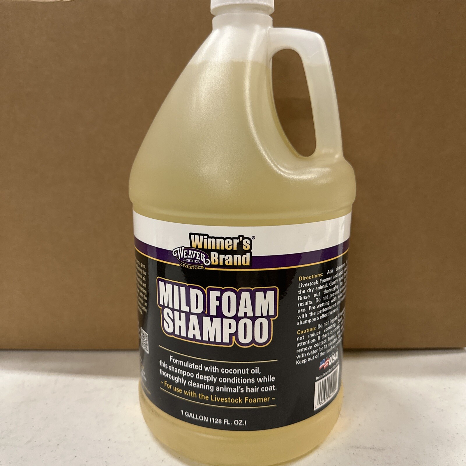 Weaver Leather Livestock Winner’s Brand Mild Foam Shampoo 1-Gallon Use w/ Foamer