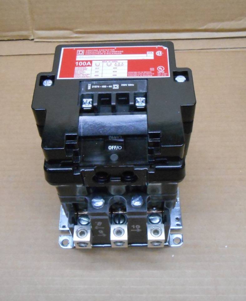 SQUARE D 8903SQO2V08 LIGHTING CONTACTOR ELECTRICALLY HELD 208V COIL (2 AVAIL)
