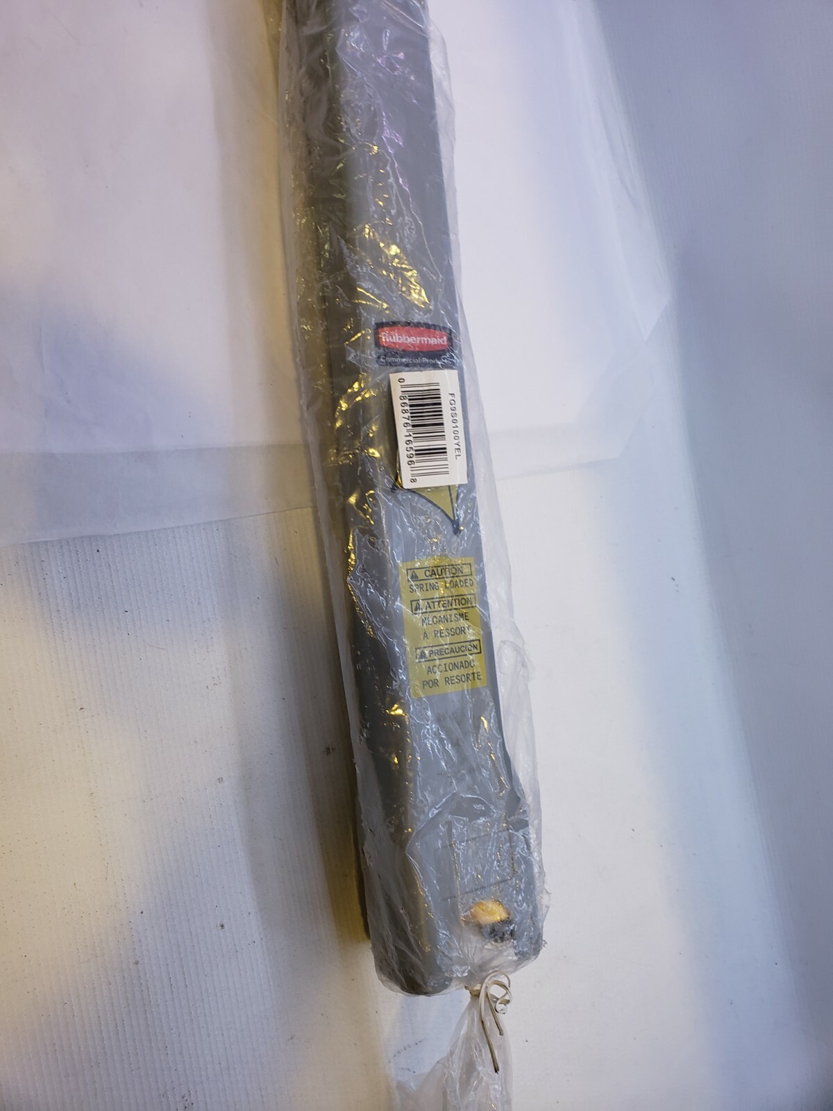 Rubbermaid 9S01 FG9S0100YEL 30″ Pop-Up Safety Cone Wet Floor Symbol Caution! NEW