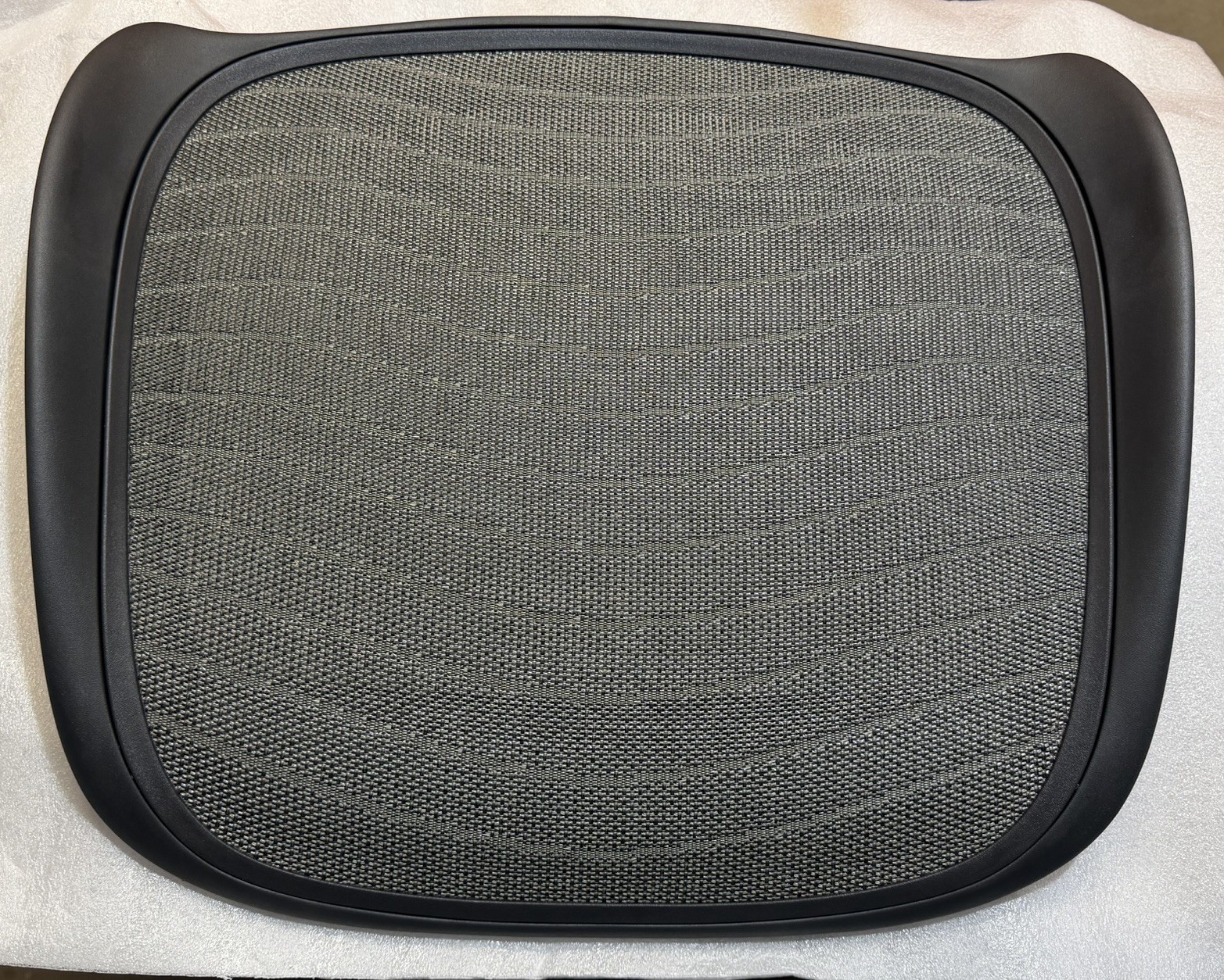 Herman Miller Aeron Classic C Size Seat Replacement – Brand New OEM Waves 4E02