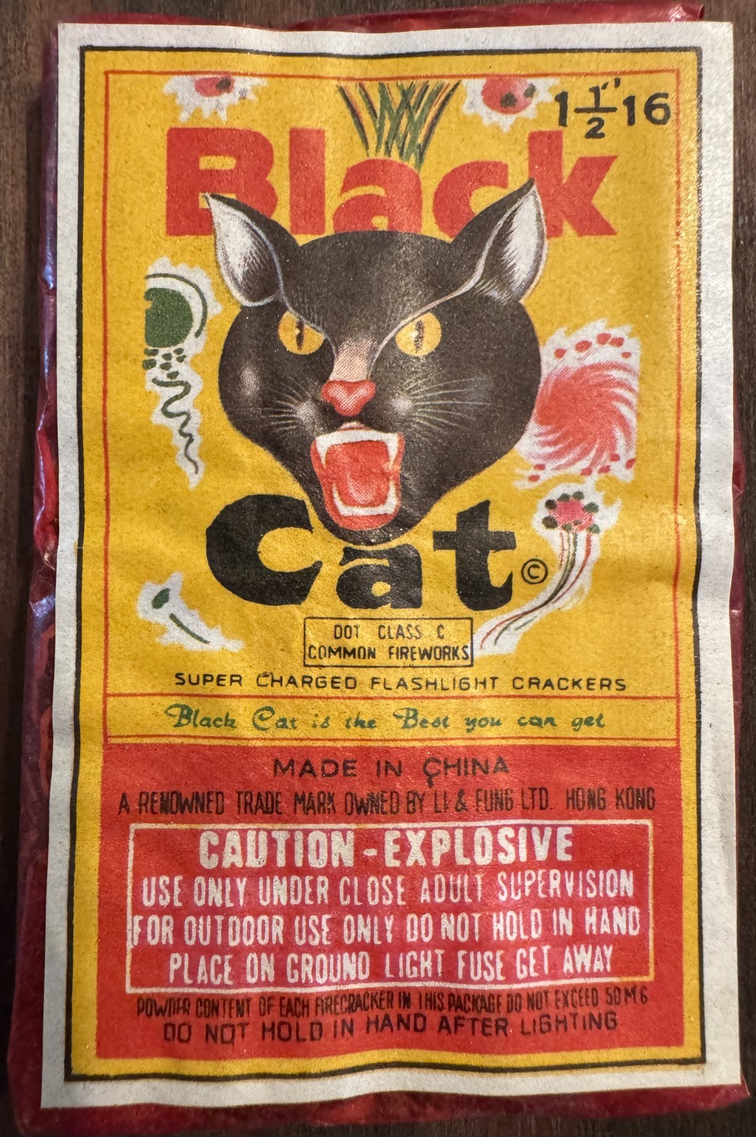 Vintage Black Cat Firecracker Label Only – Li & Fung Hong Kong China