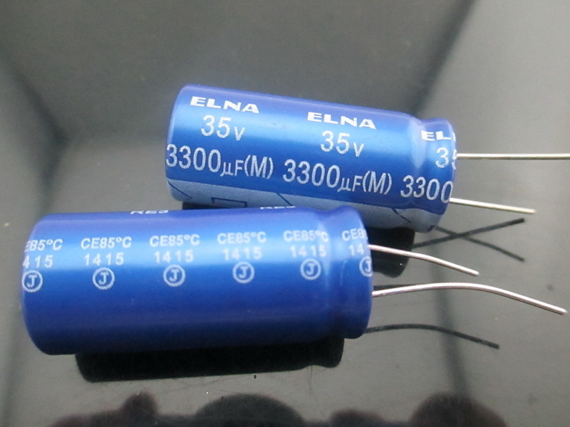 2pcs Japan ELNA RE3 3300UF 35V 3300mfd Audio Capacitor 16X35.5mm