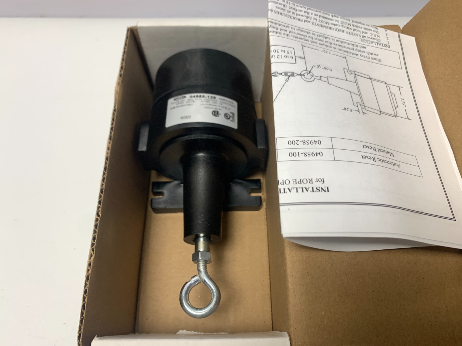 NEW! REES 04958-125 ROPE OPERATED SWITCH 5LB TRIP FORCE