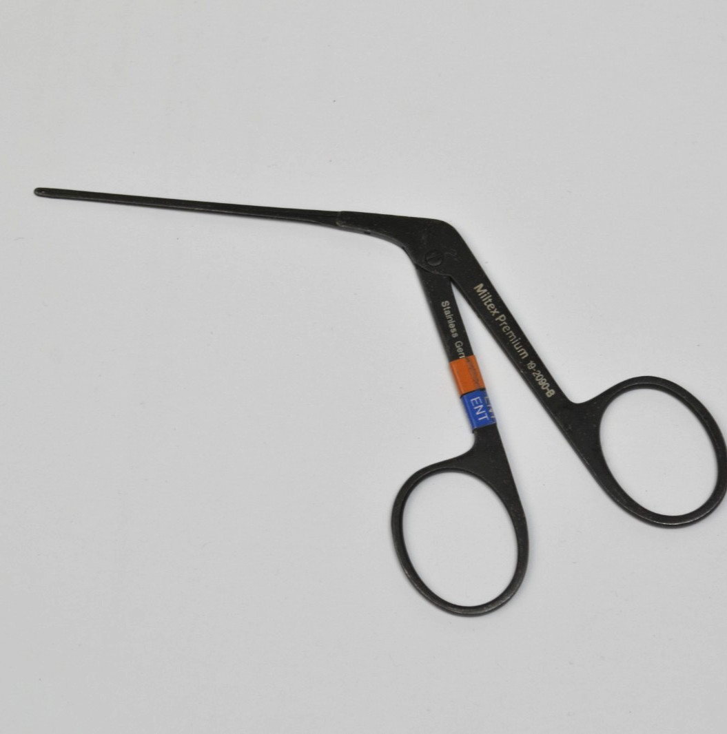 Miltex 19-2090-B Micro Ear Forceps 3-1/4 Oval 0.6 mm Wide, Ebony – Germany