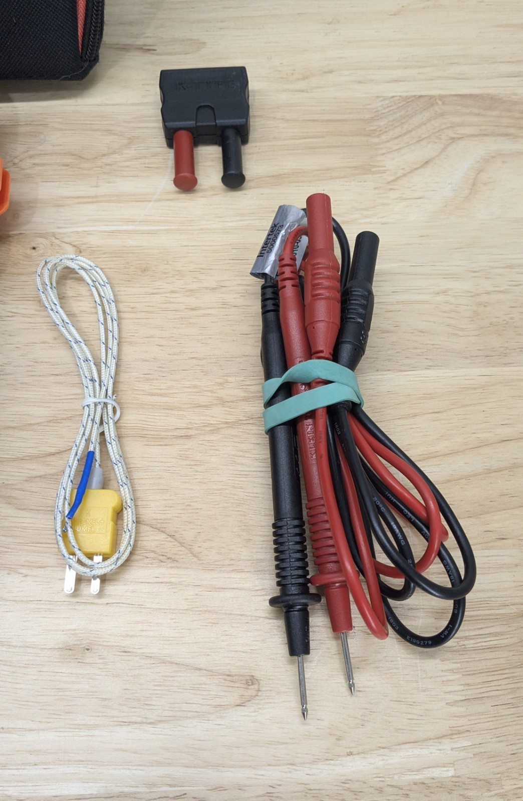 Klein Tools CL800 AC/DC True RMS Auto-Ranging Digital Clamp Meter TESTED Working