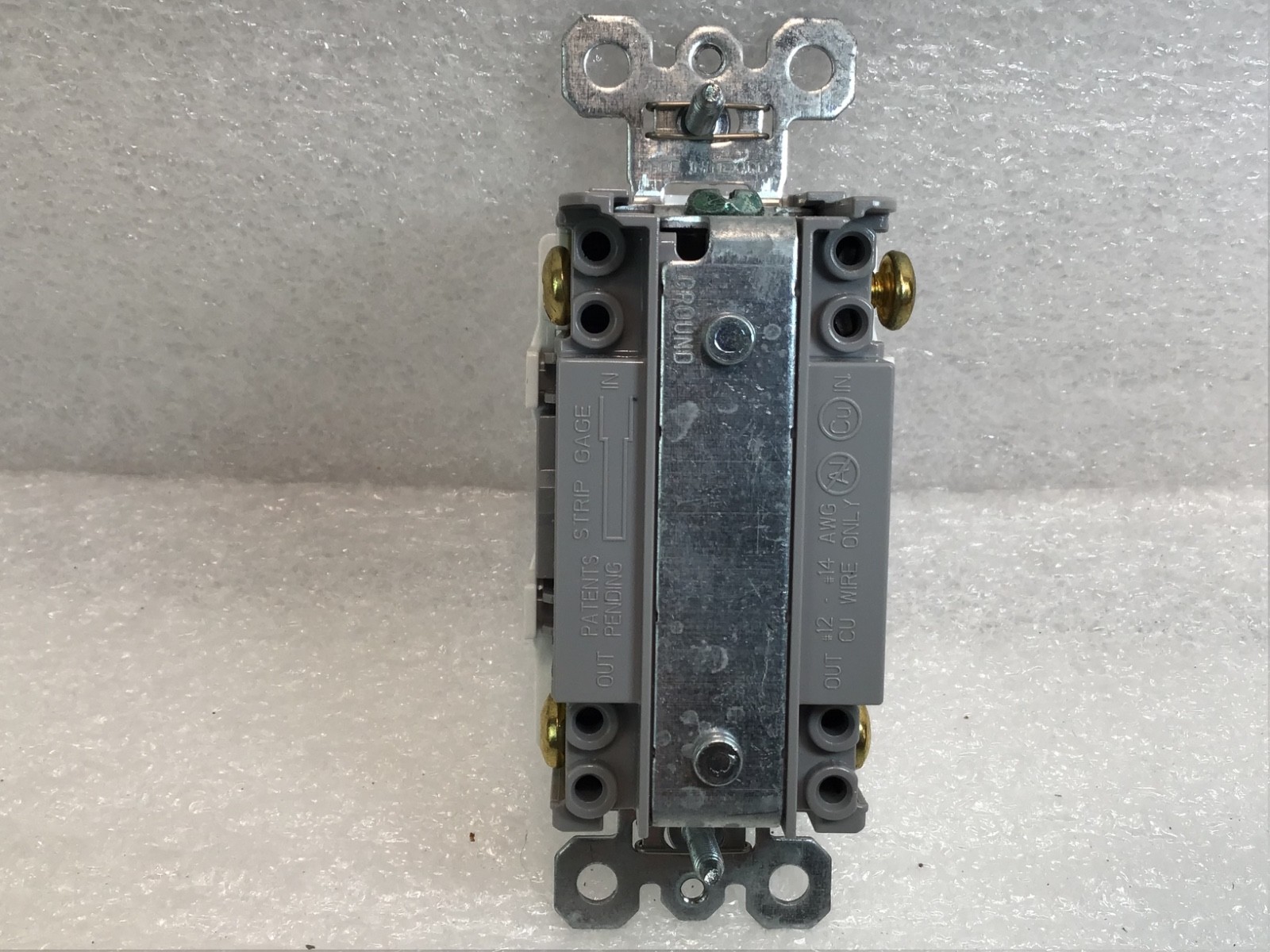 Pass & Seymour WHITE TM874-W Decorator Rocker Wall Light Switch 4-WAY 15A
