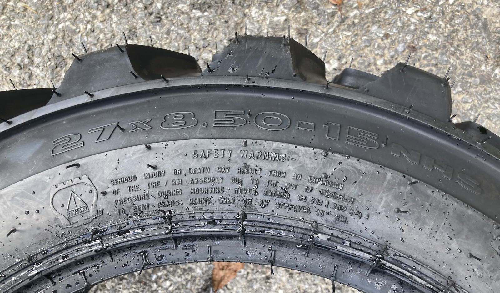 2-27X8.50-15 Heavy duty Skid Steer/Tractor Tires-27-8.50-15-Galaxy XD2010