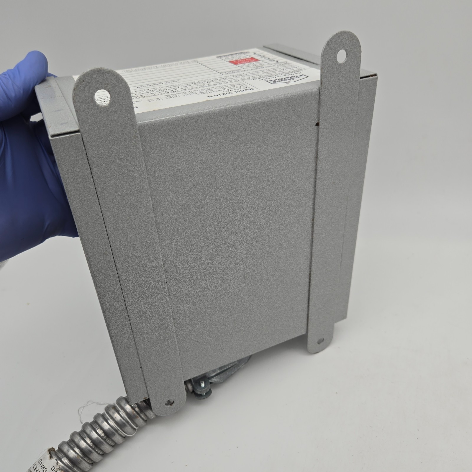Reliance Controls 30216B 6 Circuit 30Amp Generator Standby Power Transfer Switch