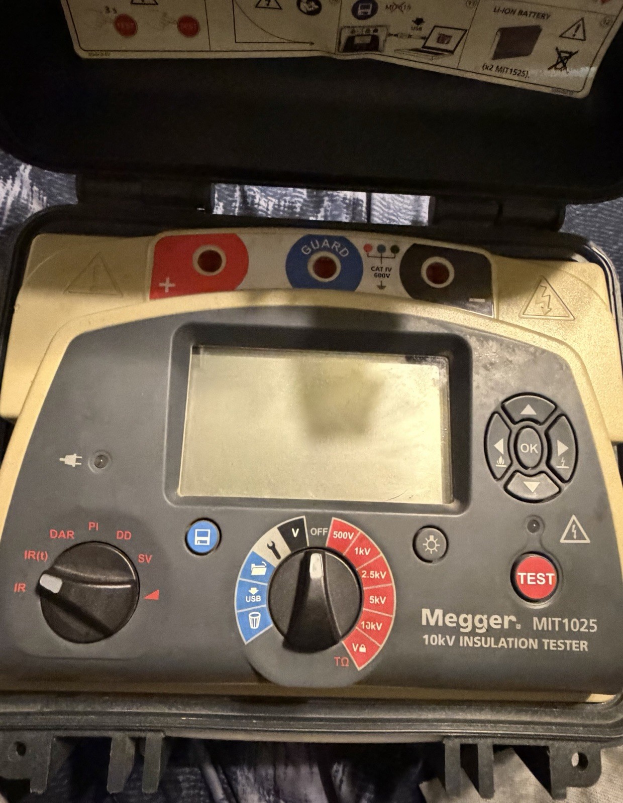 Megger MIT1025 10kV Insulation Tester Megohmmeter, 500V-10kV, TΩ, Case