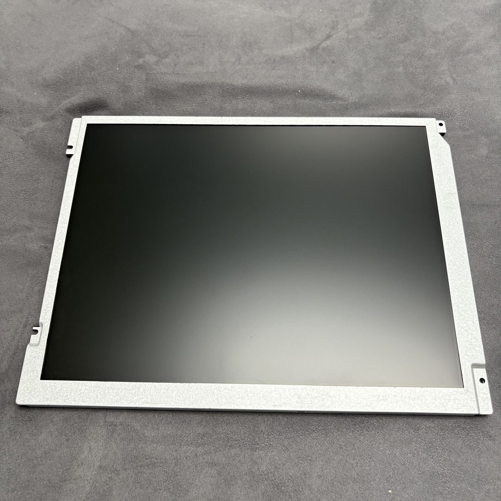 New In Box 12.1″ LCD Screen Display Panel For SHARP LQ121S1LG81