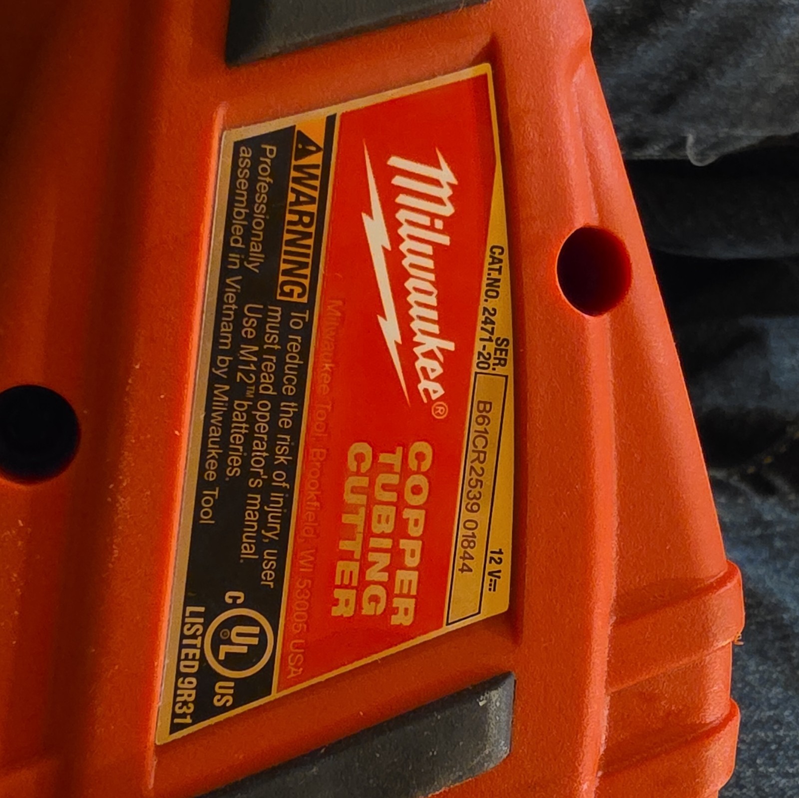 Milwaukee M12 Ratchet Pipe Cutter 1/2 in Copper Tubing, Model 2471-20