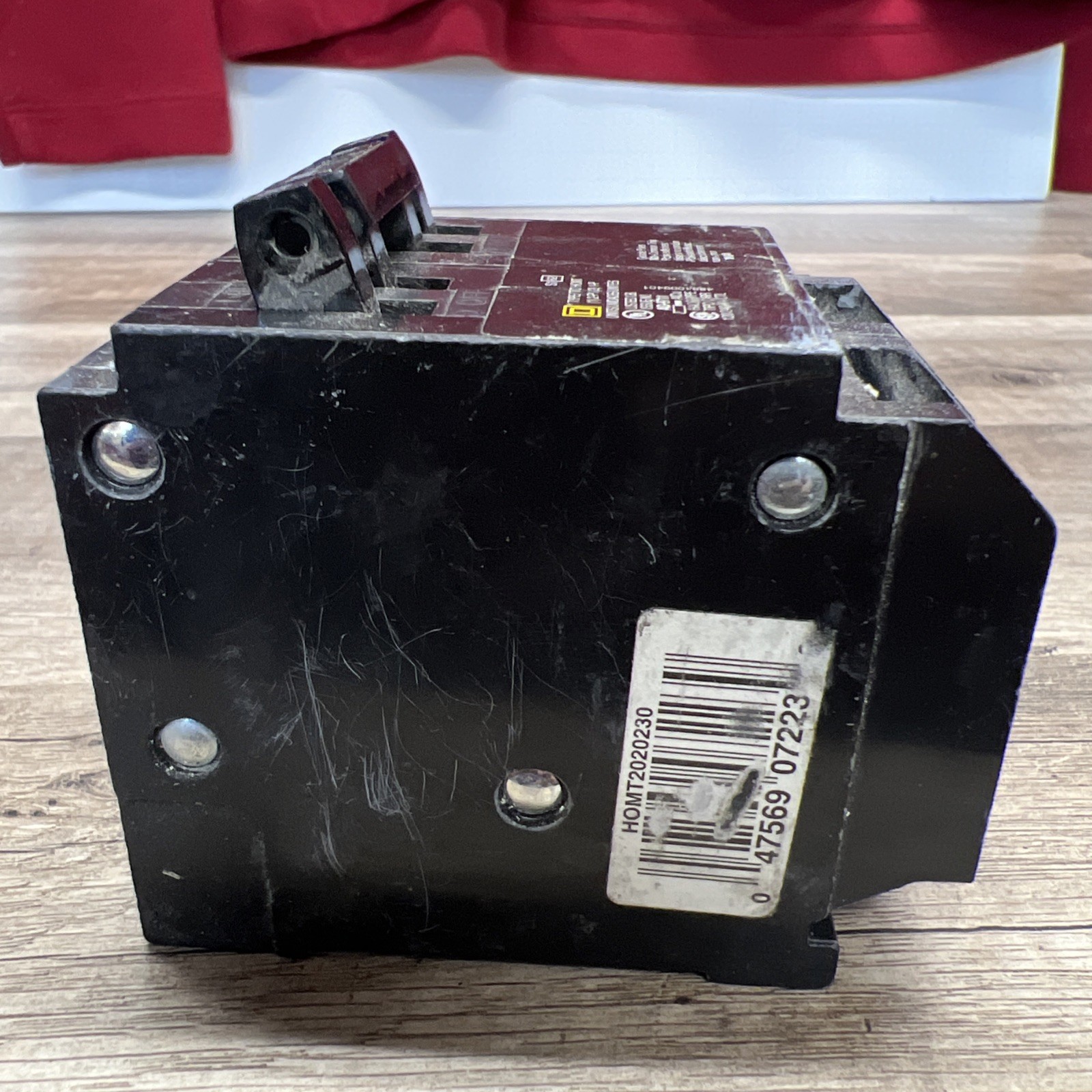 SQUARE D HOMELINE HOMT2020230CP QUAD 2x 20A 1P/ 1x 2P 30A CIRCUIT BREAKER